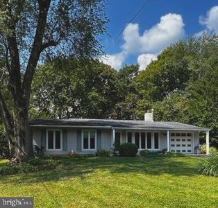 190 S Shady Retreat Rd, Doylestown, PA, 18901