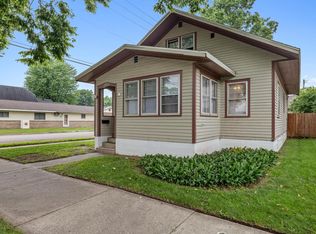 1703 Wood St #1221, La Crosse, WI 54603