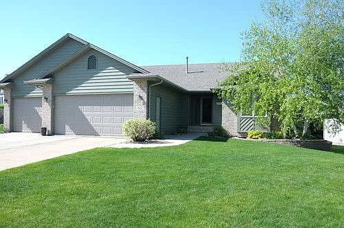 1st image of 821 E Justin Dr