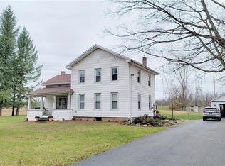 9328 Foote Rd, Akron, NY 14001