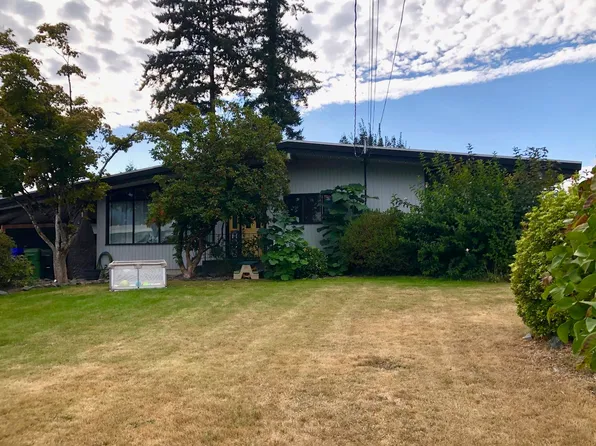 10125 Fairview Dr, Chilliwack, BC V2P 5J3