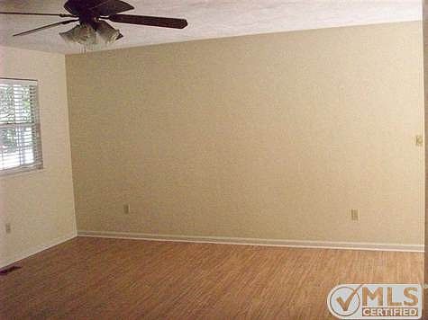 5th image of 2901 Donau Ct