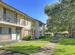 3812 Laura Leigh Ln, Friendswood, TX 77546