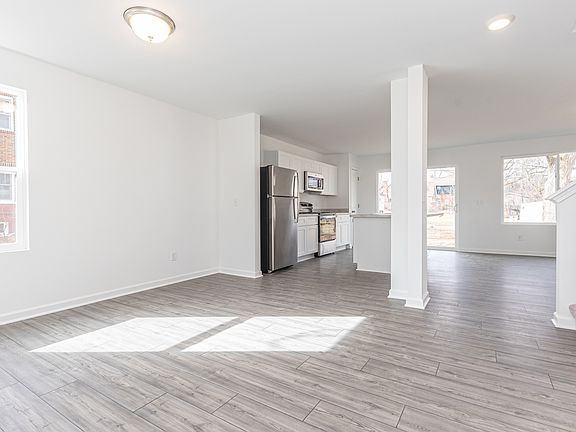 4th image of 605 S Mechanic St