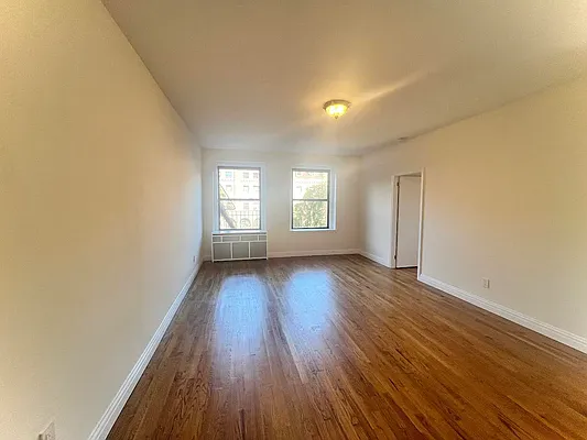 Rented by Oxford Property Group | media 14