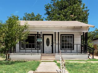 2831 Grafton Ave, Dallas, TX 75211