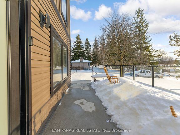 4th image of 11561 Russell Rd