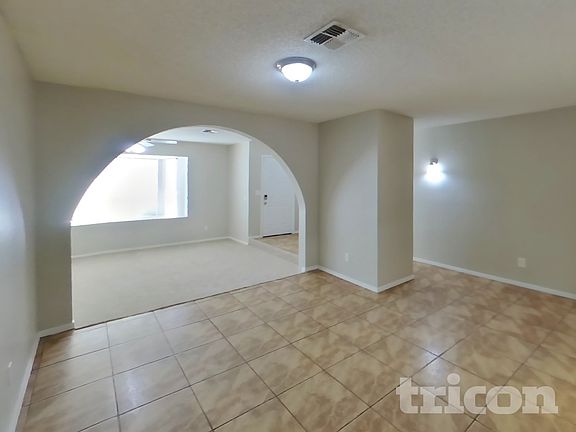 3rd image of 6908 W Denton Ln