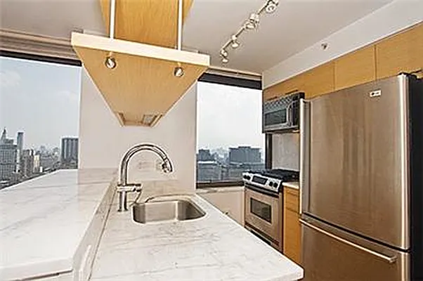 Sold by Sumitomo Real Estate Sales | media 3