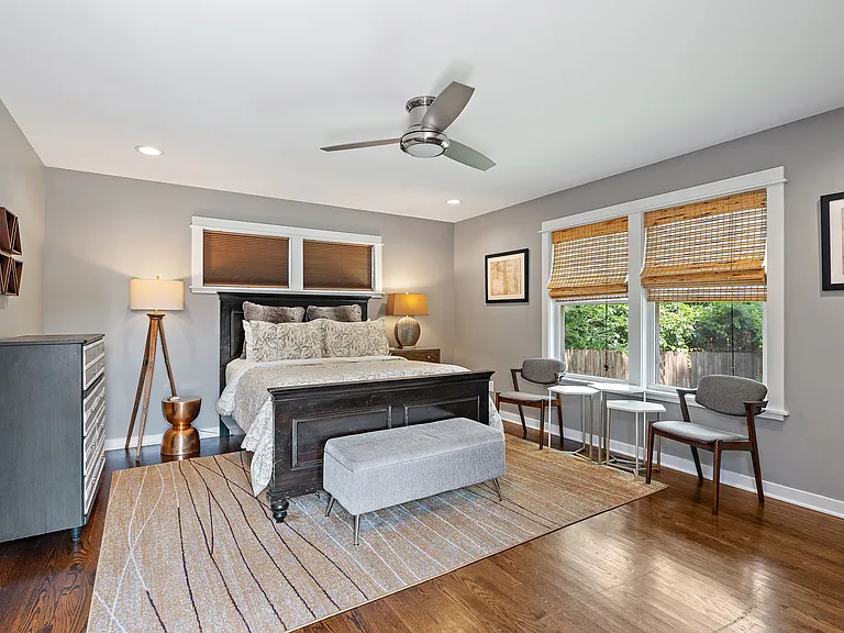 2706 Deerfield Dr — Photo 13