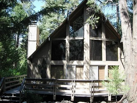 3 bed, 1120 sqft, $3,000 — Photo 3