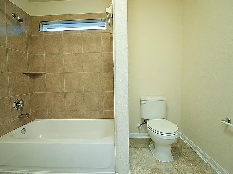 18519 Each Elm Way — Photo 14