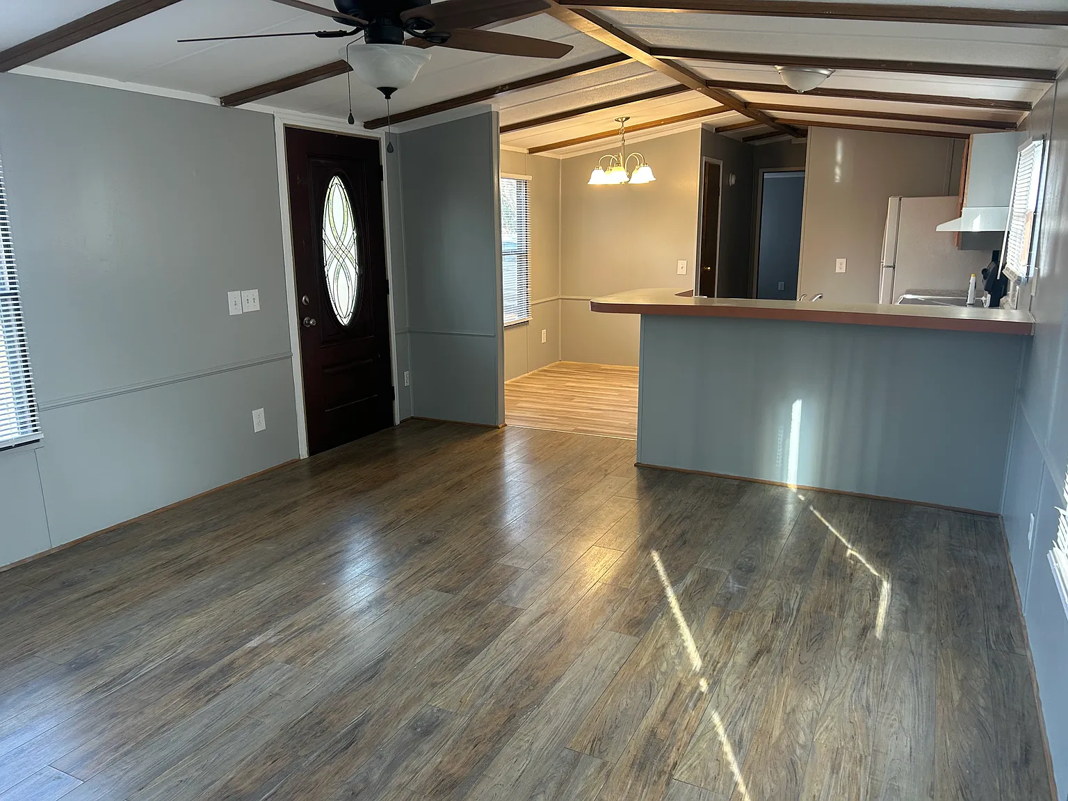 3 bed, 1120 sqft, $1,400 — Photo 4