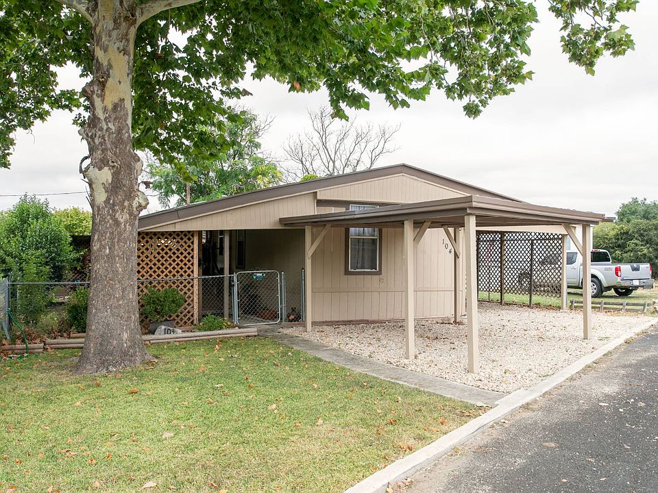 1st image of 104 Meadow Ln