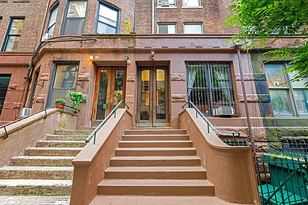 Rented by Susan Finkel, LREB | media 4