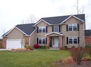 8790 Carson Dr #N724, Waterford, PA 16441