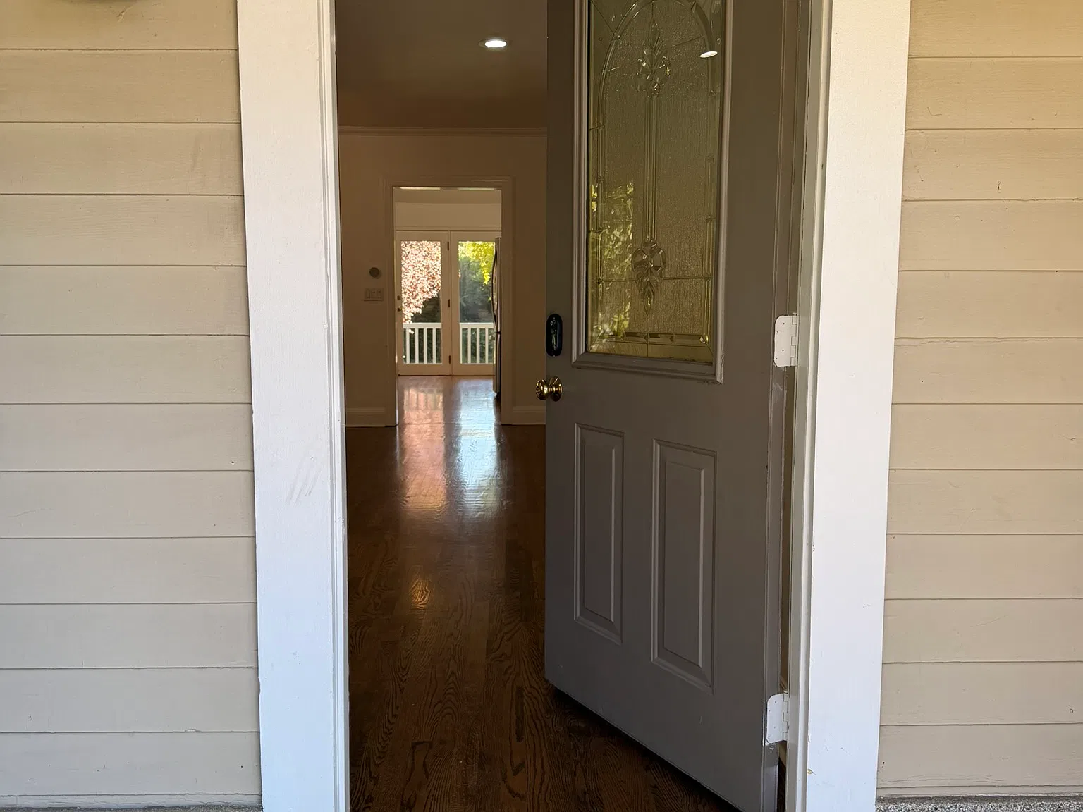 2 bed, 1112 sqft, $3,100 — Photo 2
