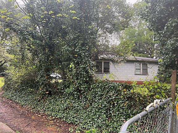 3rd image of 948 Mount Ulla Hwy