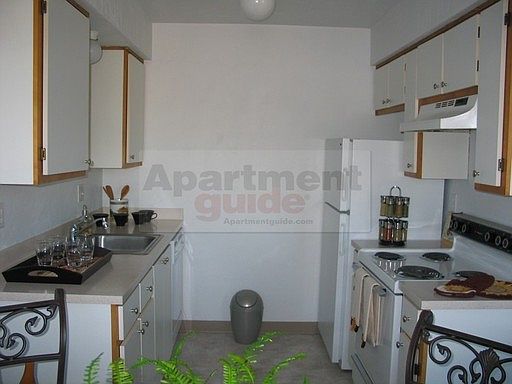 4th image of 11563 SW 135th Ave APT 62