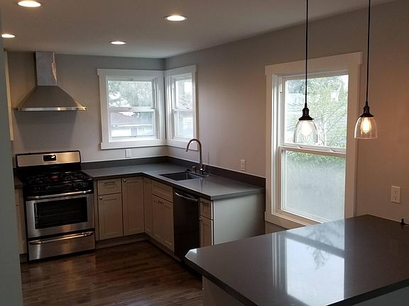 4th image of 706-708 Linden Ave #706