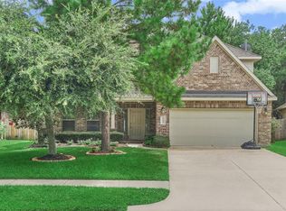 122 Magnolia Grove Ln, Conroe, TX 77384