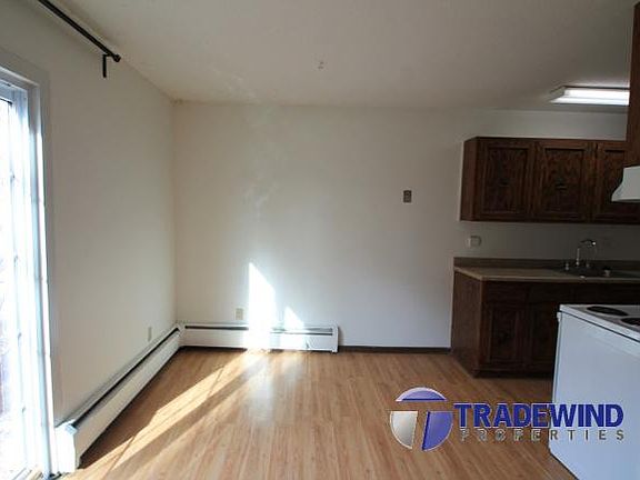 4th image of 708 Old Settlers Trl APT 3