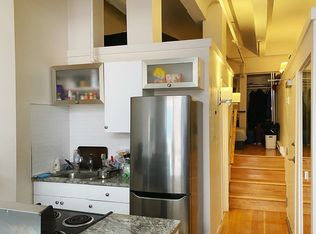 12 Stoneholm St APT 327, Boston, MA 02115