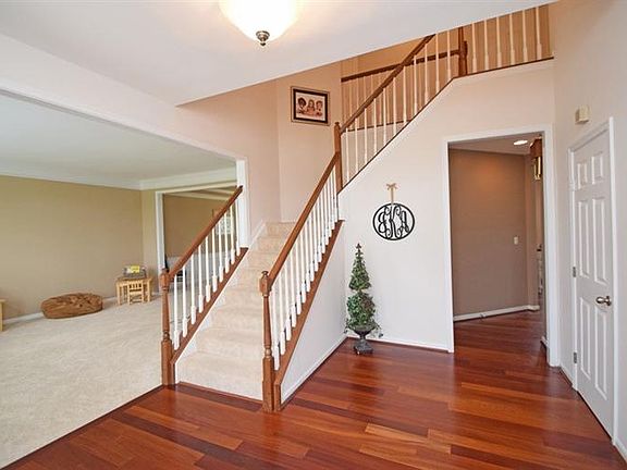 2nd image of 4164 Hickory Woods Dr