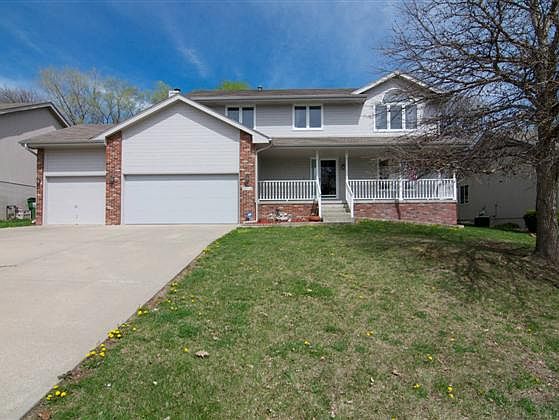 1st image of 2510 Blackhawk Dr