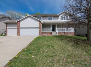 2510 Blackhawk Dr, Bellevue, NE 68123