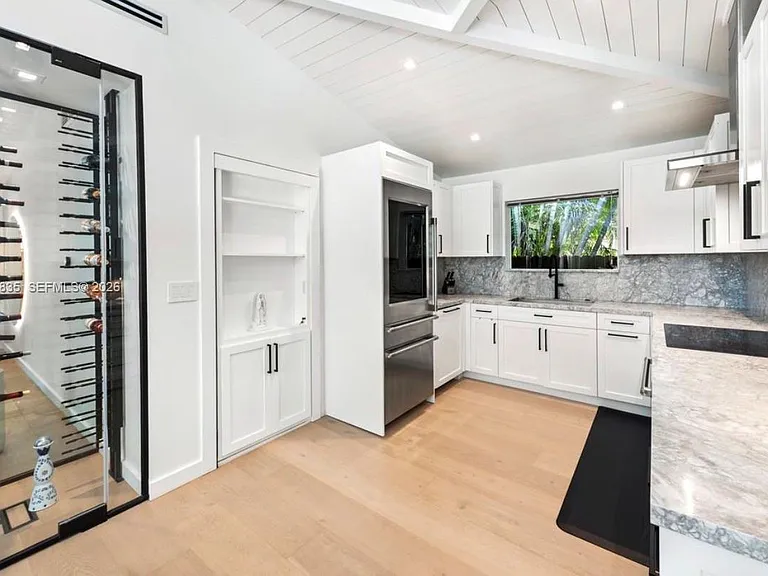 5711 Michelangelo St — Photo 19