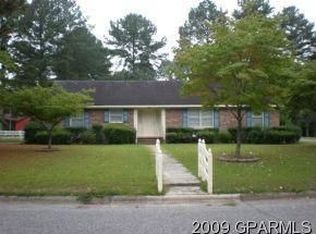 103 Dogwood St, Robersonville, NC 27871