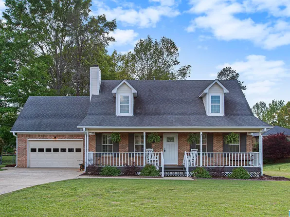201 McGregor Dr, Mulga, AL 35118