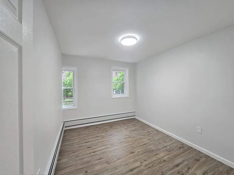 3219 Richmond Rd #1 — Photo 8