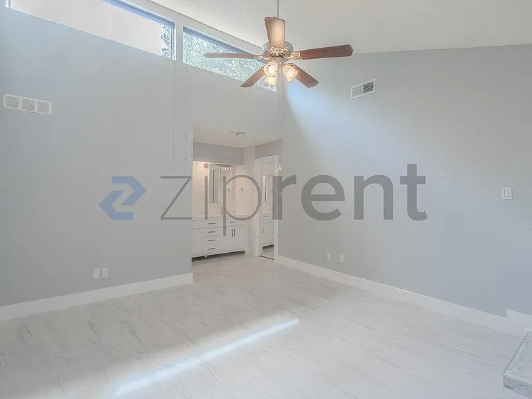 16402 Mill Point Dr — Photo 17
