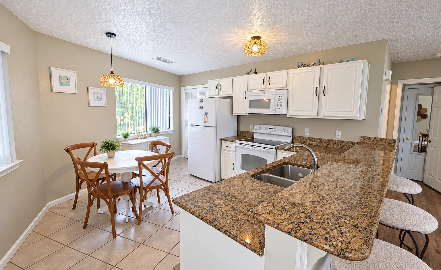 285 Payne Street 23-B - 1 — Photo 3