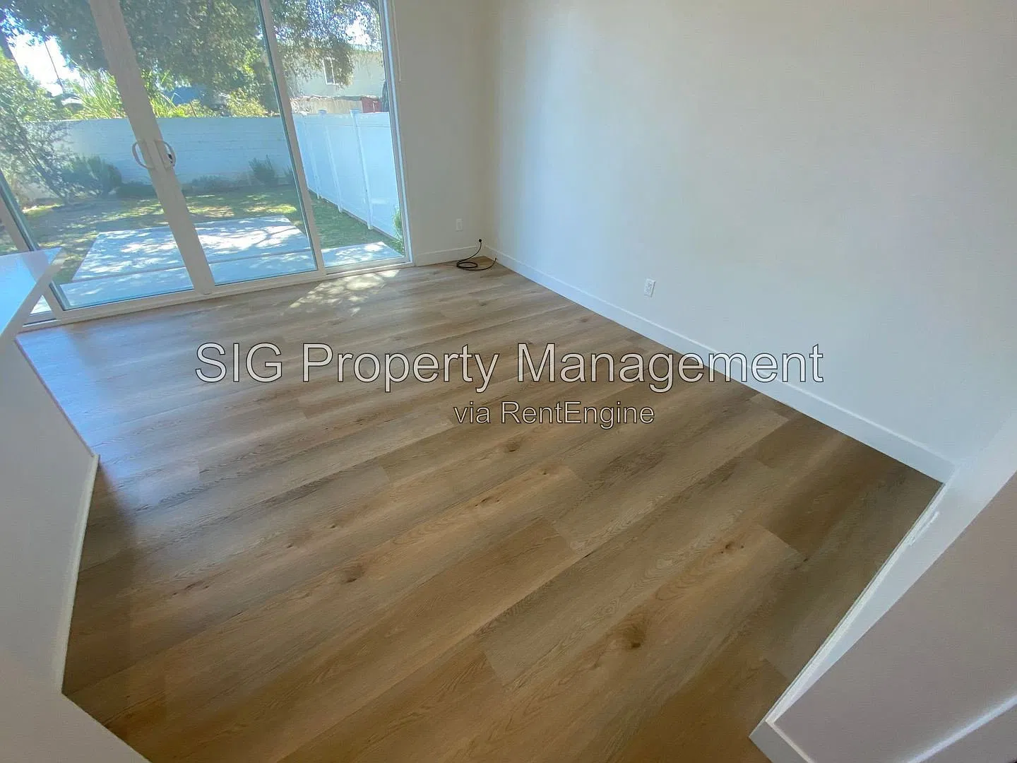 Studio, 1.0 bath, 550 sqft, $2,095 — Photo 2