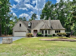 106 Smathers Dr, West End, NC 27376