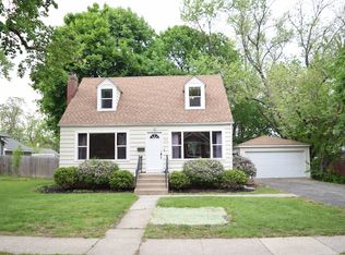 764 Buckeye St, Elgin, IL 60123