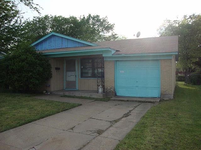 1st image of 1603 Lynn Dr