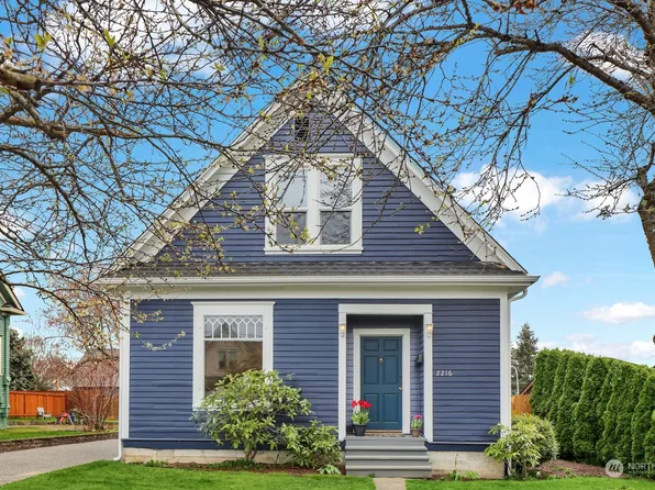 2216 G Street, Bellingham, WA 98225