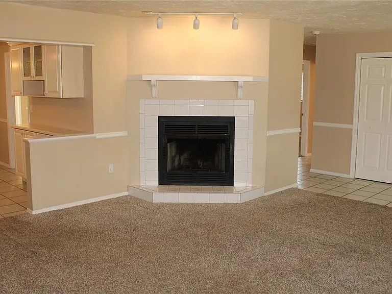 4215 18th Avenue Dr W — Photo 15