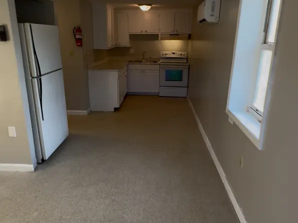 (undisclosed Address), Bassett, VA 24055