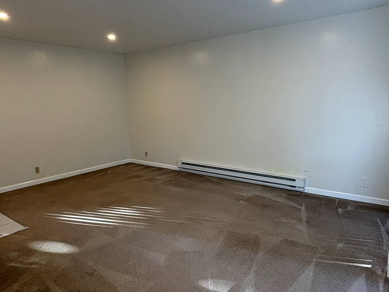 1 bed, 700 sqft, $2,700 — Photo 4