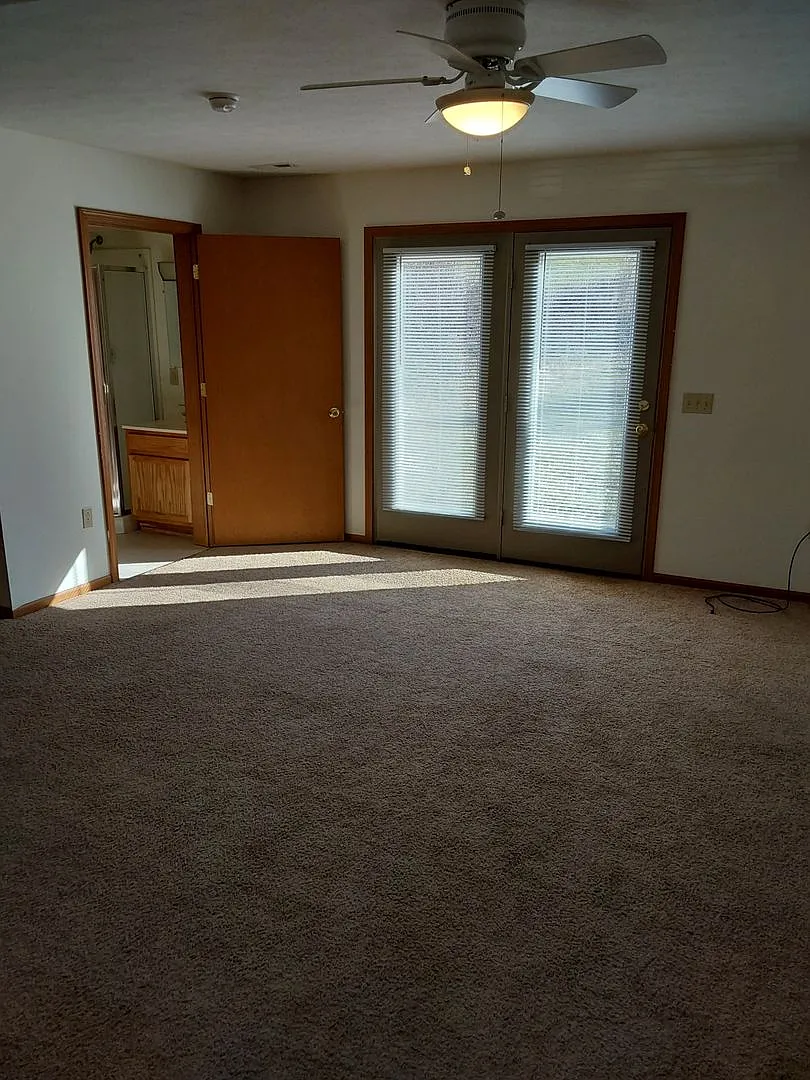 3BR Glenn View II — Photo 4