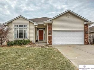 17059 Western Ave, Omaha, NE 68118