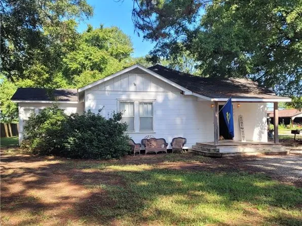 842 S Main St, Marksville, LA 71351