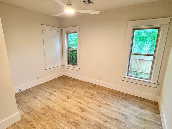 5th image of 1002 McLish St