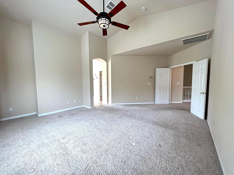 2237 Timber Rose Dr — Photo 24