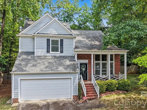 3801 Melshire Ln, Charlotte, NC 28269